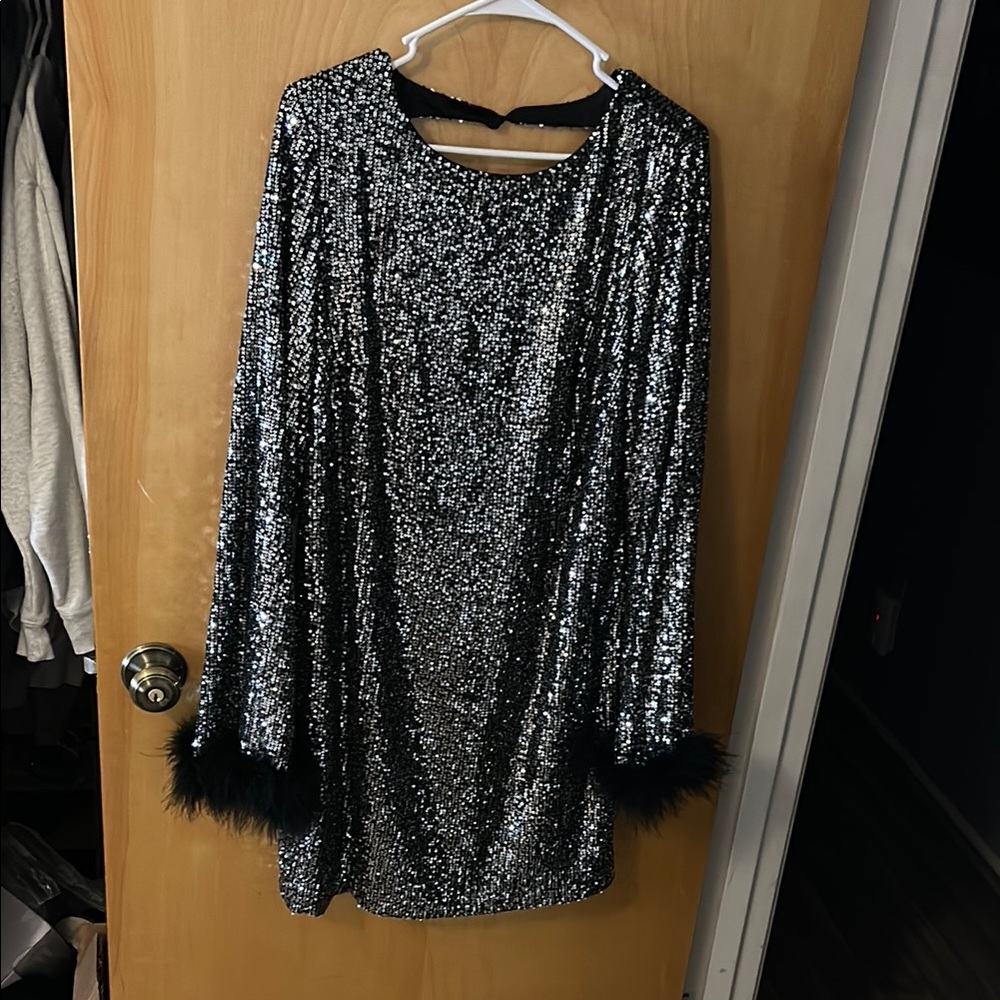 Forever 21 Black and Silver Sequin Midi Dress